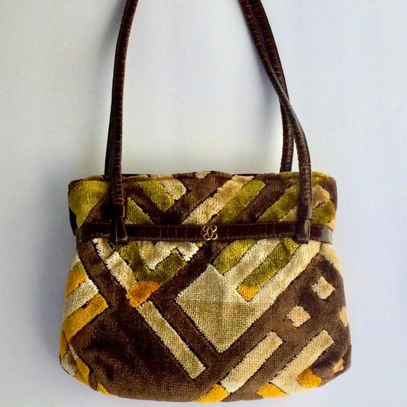 Vintage Handbags - Vintage Cara purse